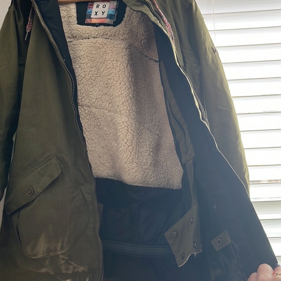 Roxy ski jacket - Picture 3 of 3